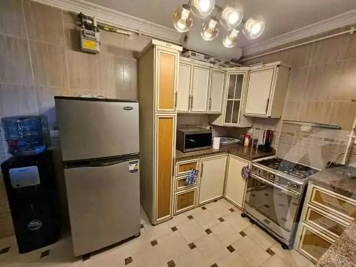 https://aqarmap.com.eg/ar/listing/5875443-for-rent-alexandria-miami-khld-bn-lwlyd