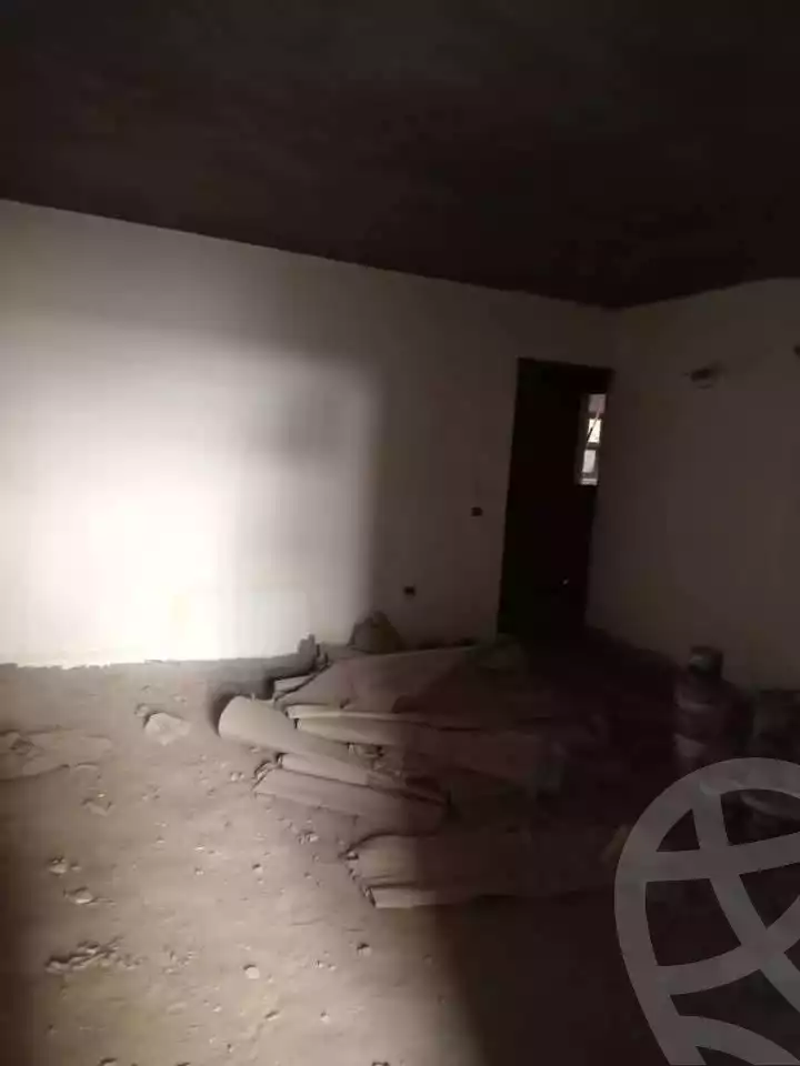 https://aqarmap.com.eg/en/listing/5875700-for-sale-cairo-mokattam-el-hadabah-el-wosta-compounds-aman