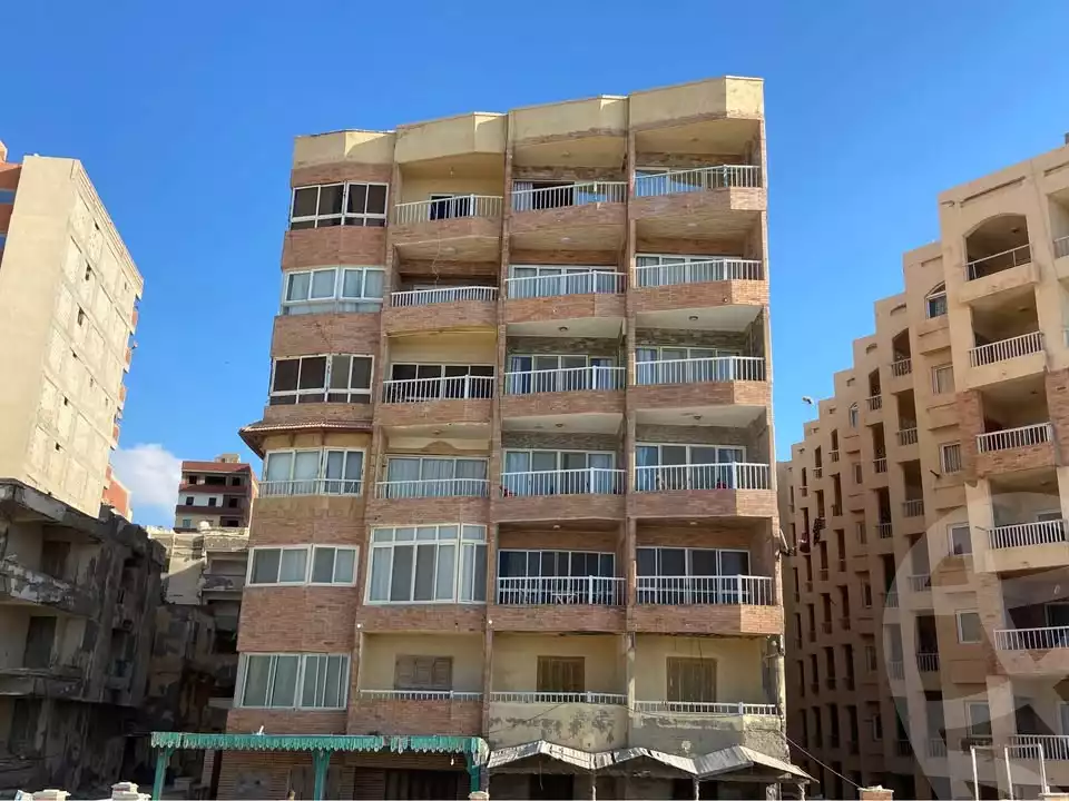 https://aqarmap.com.eg/ar/listing/5876006-for-sale-alexandria-l-jmy-lbytsh-bianchiii