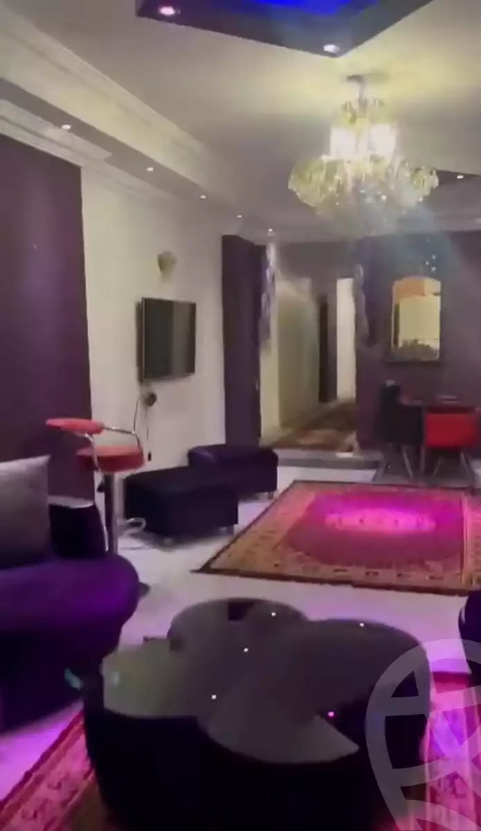 https://aqarmap.com.eg/ar/listing/5876249-for-sale-cairo-helwan-hadayek-helwan-nile-corniche-st