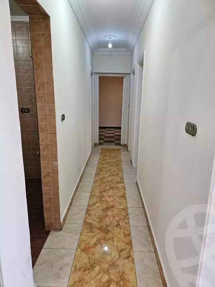 https://aqarmap.com.eg/ar/listing/5877389-for-rent-cairo-mokattam-lhdb-l-ly