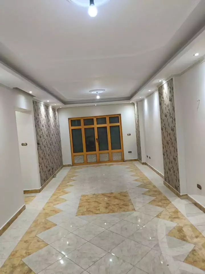 https://aqarmap.com.eg/ar/listing/5877389-for-rent-cairo-mokattam-lhdb-l-ly