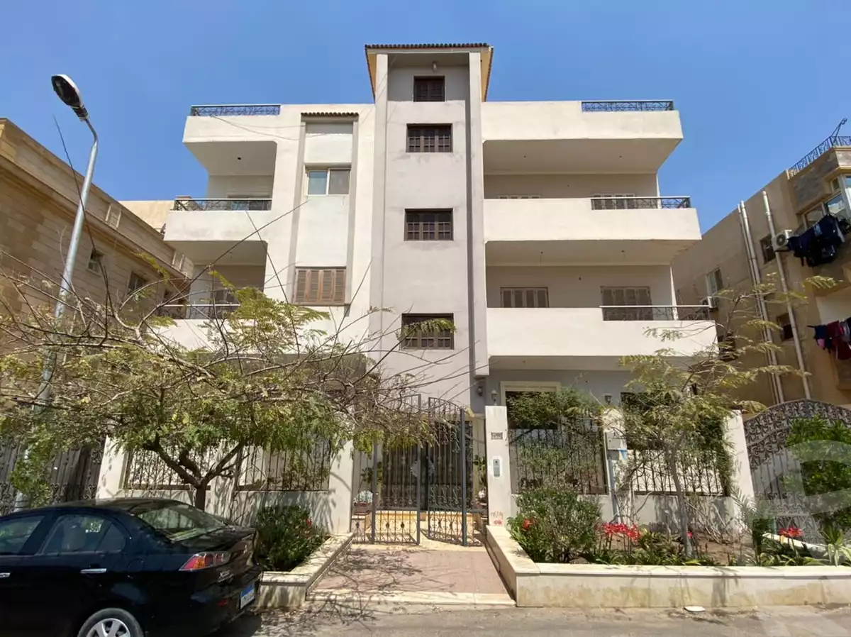 https://aqarmap.com.eg/en/listing/5877785-for-sale-cairo-new-cairo-el-ahyaa-third-neighborhood-street-1