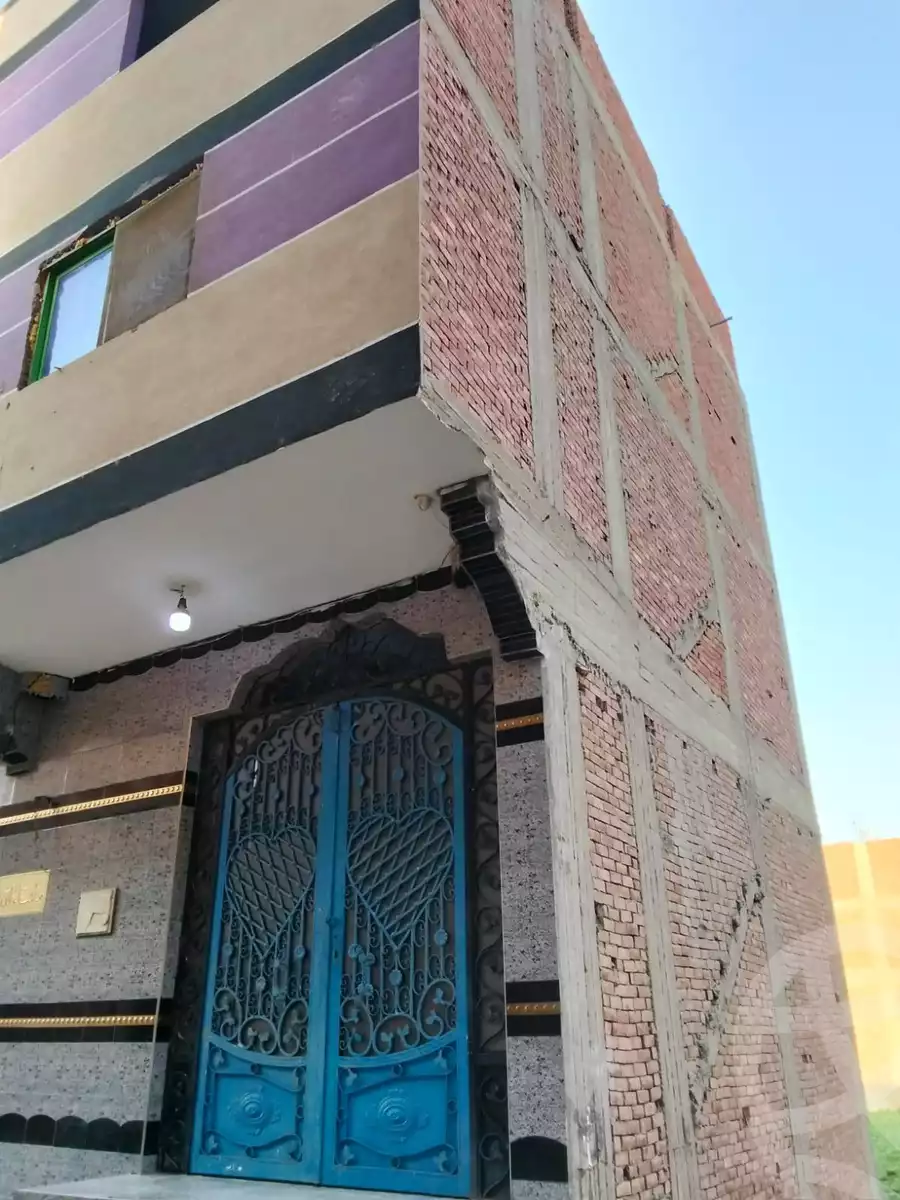 https://aqarmap.com.eg/en/listing/5877906-for-sale-cairo-bashtil