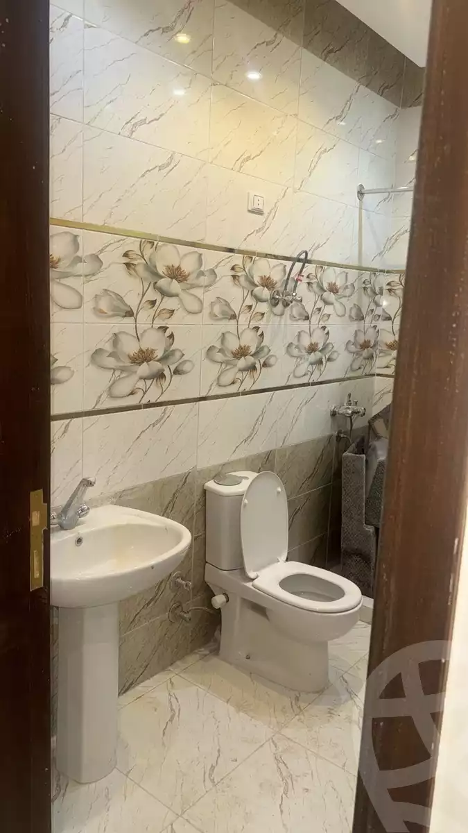 https://aqarmap.com.eg/en/listing/5878194-for-sale-cairo-new-cairo-el-kornfol