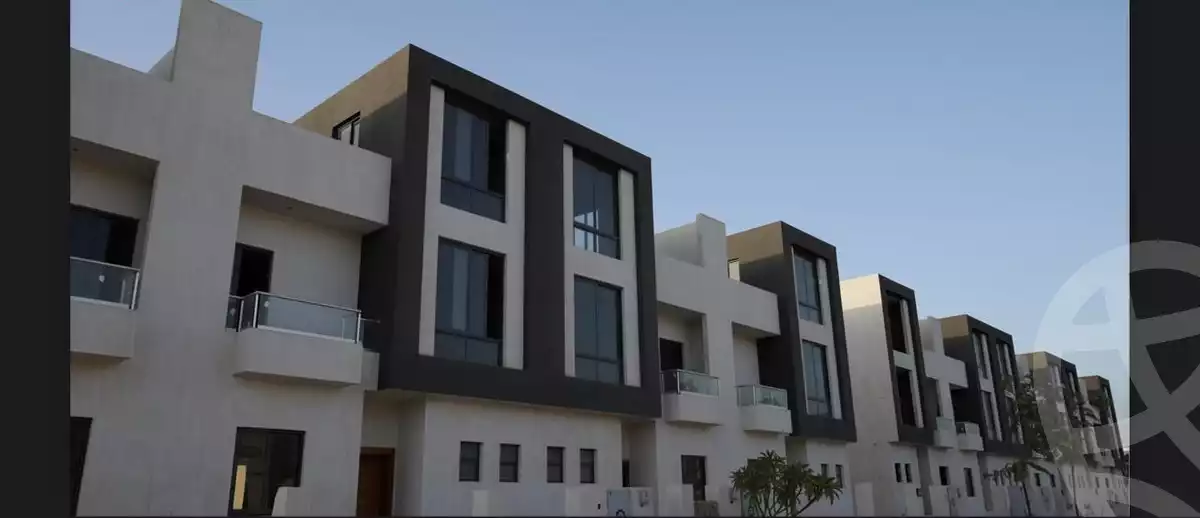 https://aqarmap.com.eg/en/listing/5879151-for-sale-cairo-el-sheikh-zayed-city-lshykh-zyd-ljdyd-lake-west-3-compound-cairo-capital