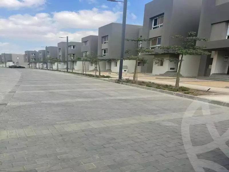 https://aqarmap.com.eg/en/listing/5880074-for-sale-cairo-el-sheikh-zayed-city-compounds-etapa