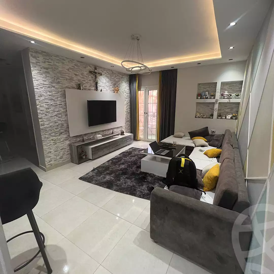 https://aqarmap.com.eg/en/listing/5880325-for-rent-cairo-mokattam-el-hadabah-el-wosta-el-mantaqa-el-olaa-baron-school-street