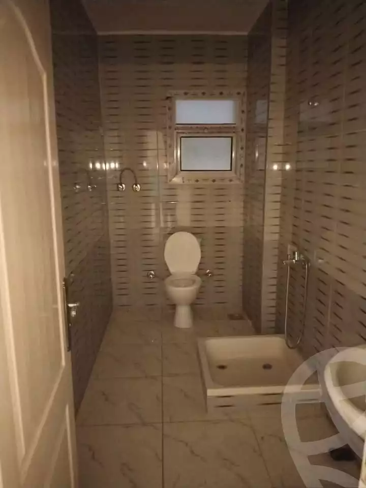 https://aqarmap.com.eg/en/listing/5880540-for-rent-cairo-mokattam-el-hadabah-el-wosta