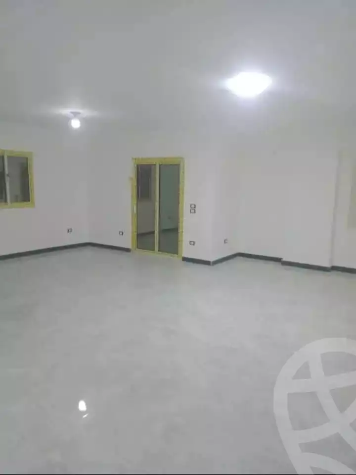 https://aqarmap.com.eg/en/listing/5881228-for-sale-cairo-mokattam-lhdb-l-ly-el-naforah-square