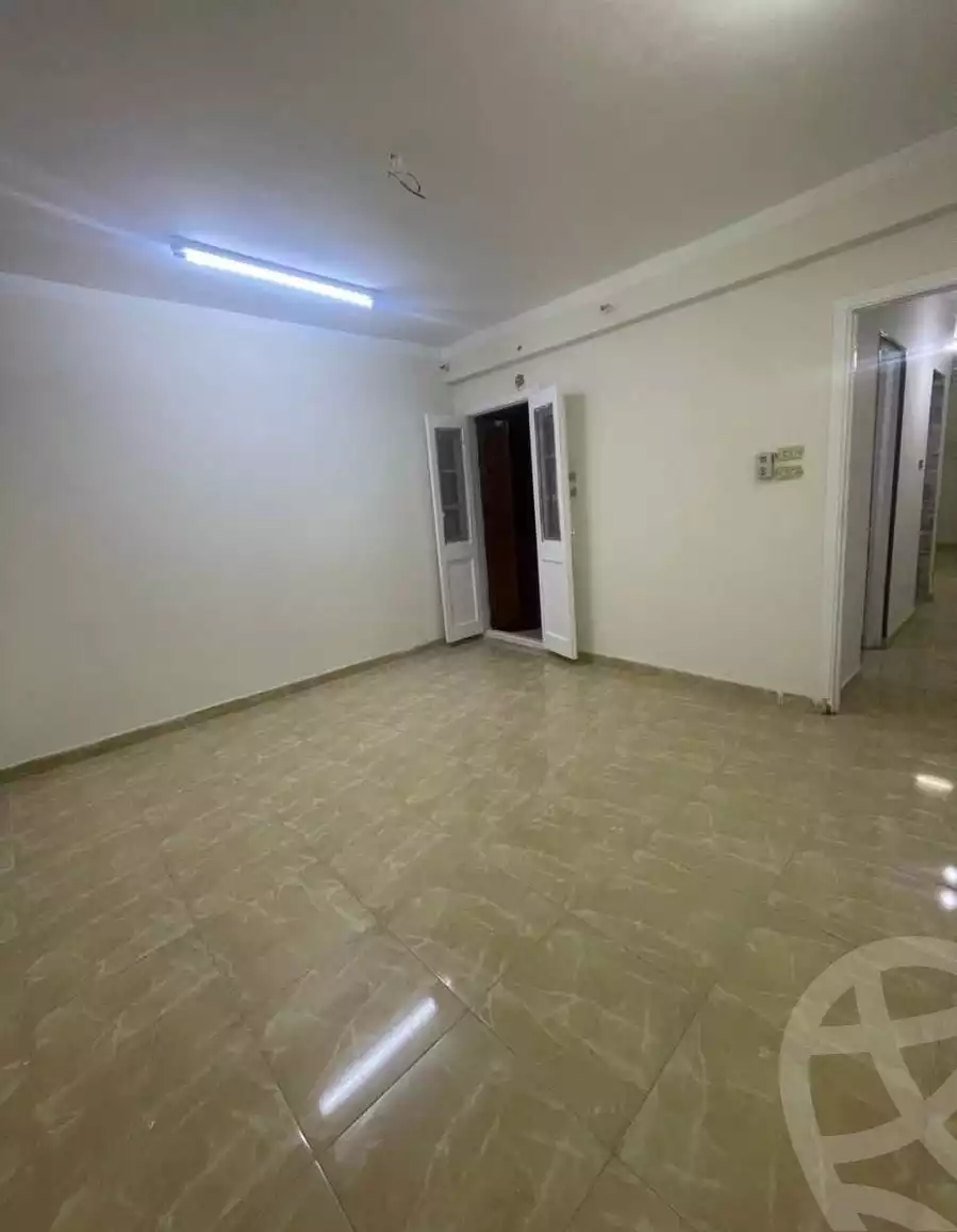 https://aqarmap.com.eg/en/listing/5881505-for-rent-asyut-asyut-city-al-nemeis-salah-al-din-al-ayoubi-st