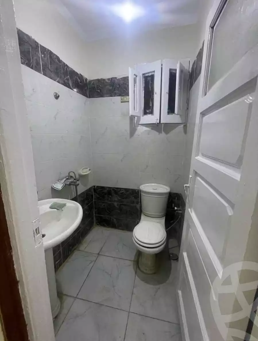 https://aqarmap.com.eg/en/listing/5881505-for-rent-asyut-asyut-city-al-nemeis-salah-al-din-al-ayoubi-st