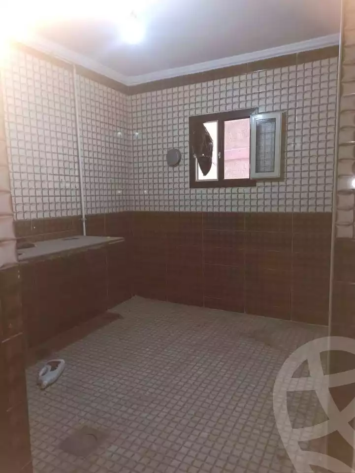 https://aqarmap.com.eg/en/listing/5882664-for-sale-alexandria-l-jmy-el-hanouvel-el-kholafaa-el-rashdeen-st