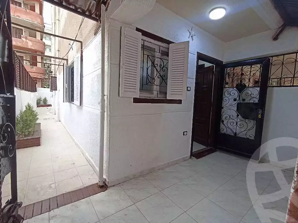 https://aqarmap.com.eg/en/listing/5882824-for-sale-alexandria-l-jmy-shataa-el-nakheel