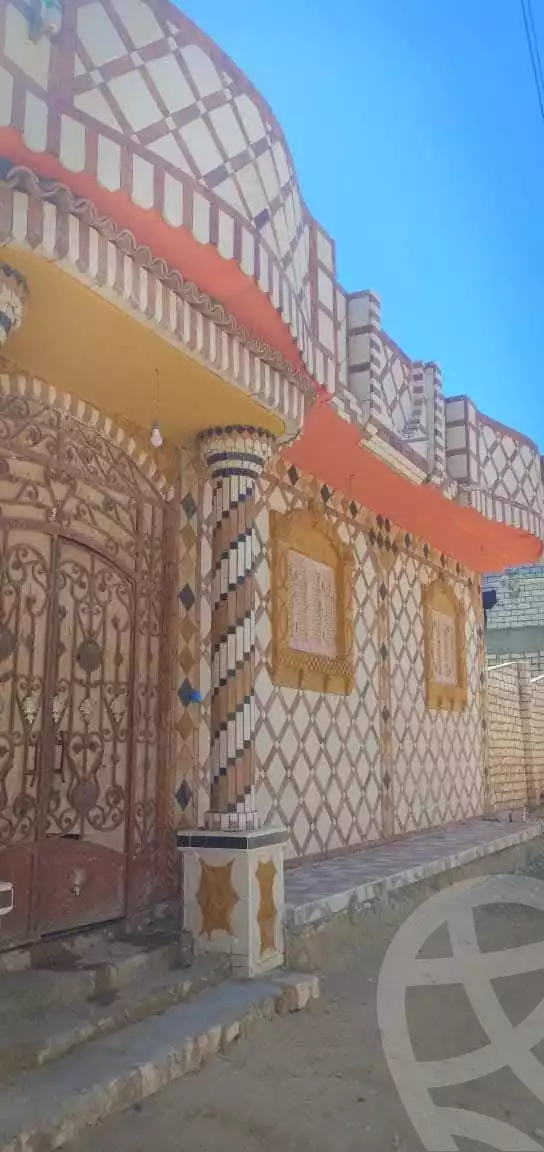 https://aqarmap.com.eg/en/listing/5883070-for-sale-marsa-matruh-marsa-matrouh-city-alam-el-roum-st