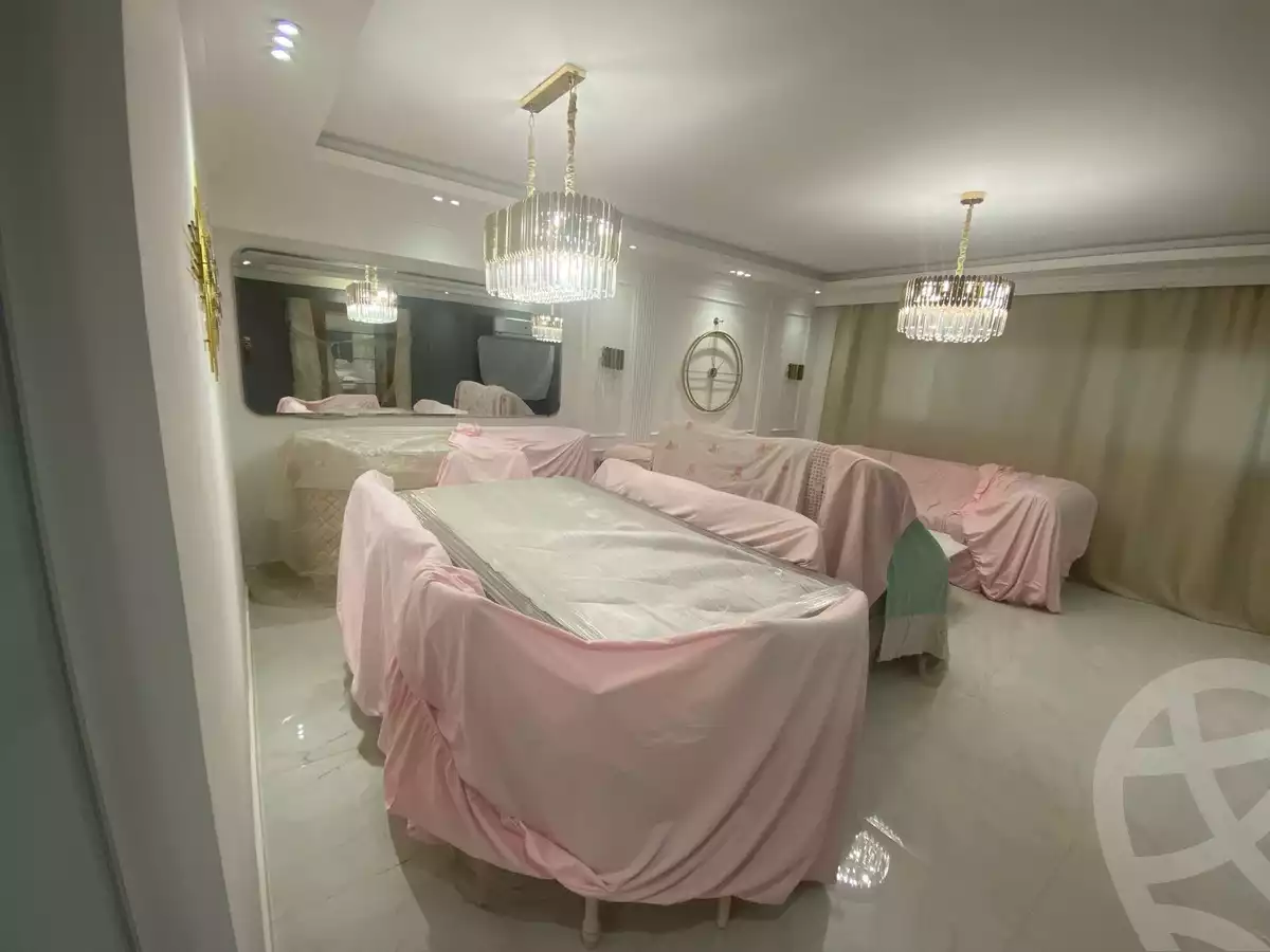 https://aqarmap.com.eg/en/listing/5883252-for-sale-cairo-el-maadi-compounds-kmbwnd-m-d-fl-lm-dy