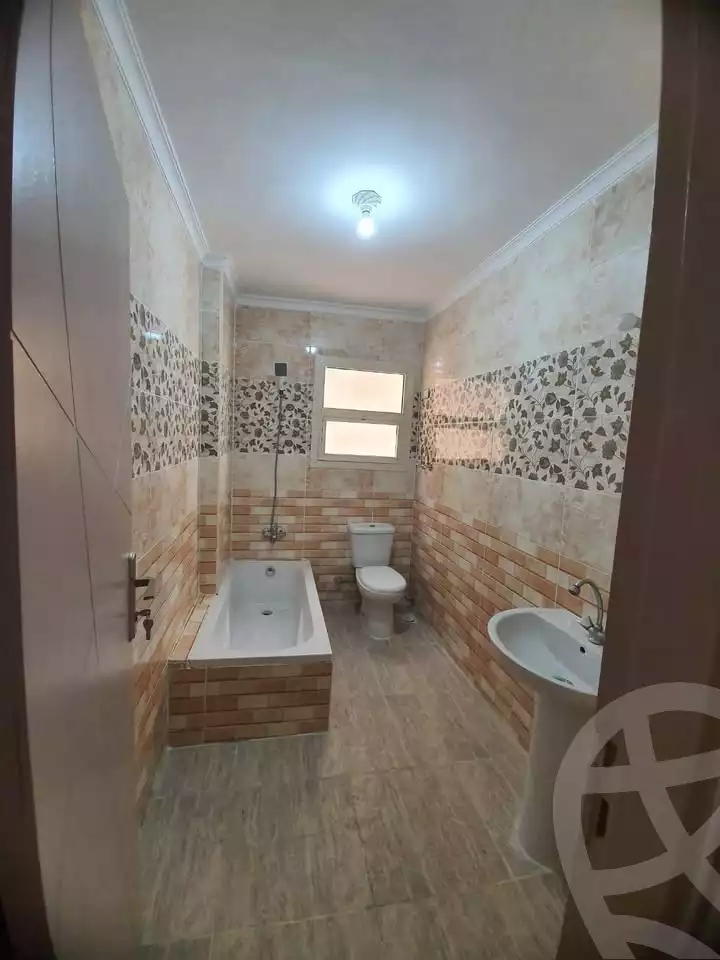 https://aqarmap.com.eg/en/listing/5884030-for-rent-cairo-mokattam-compounds-kmbwnd-jwldn-jyts