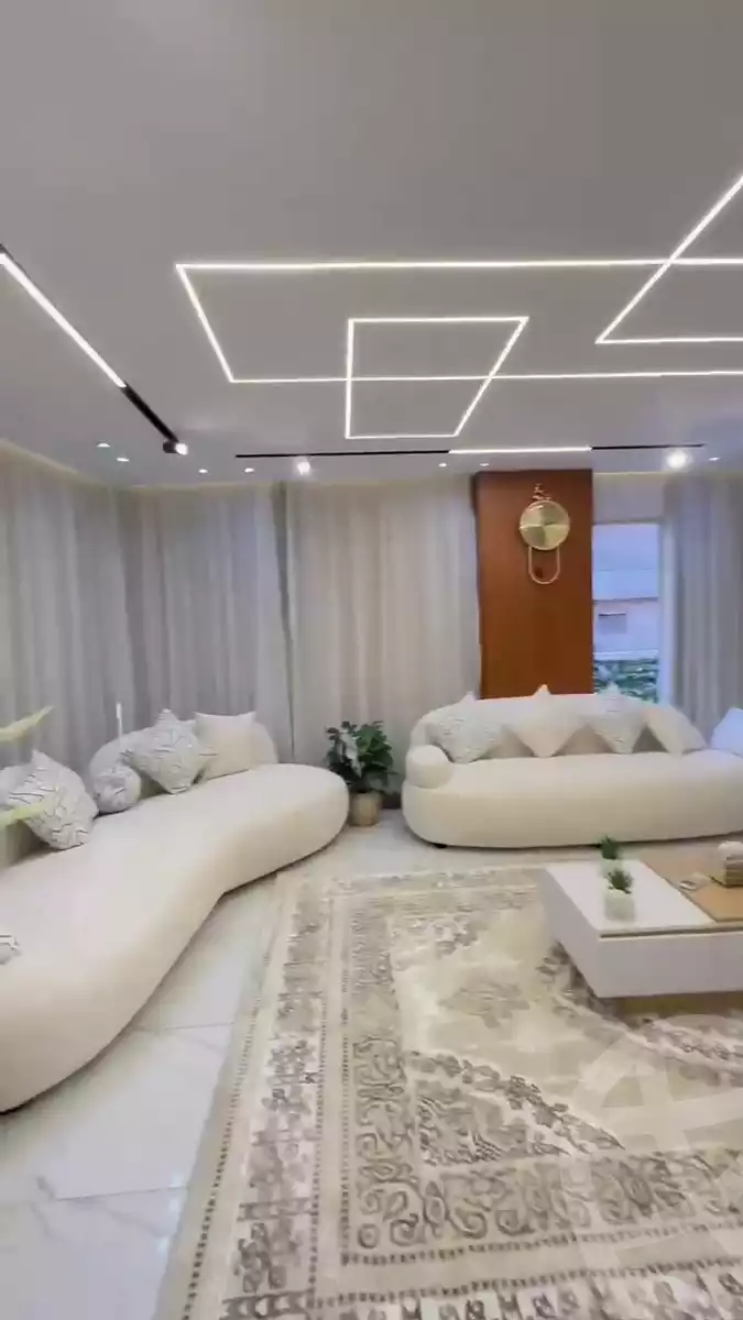 https://aqarmap.com.eg/ar/listing/5884527-for-sale-cairo-el-mohandesen-shareaa-sorya