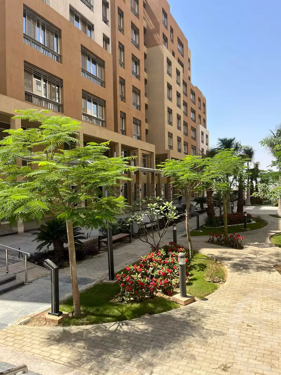 https://aqarmap.com.eg/en/listing/5938302-for-sale-cairo-new-administrative-capital-r3-mamsha-almaqsad