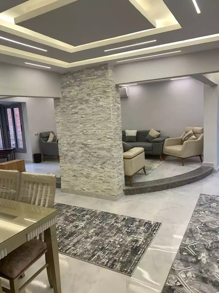 https://aqarmap.com.eg/ar/listing/5886051-for-rent-cairo-el-mohandesen-sphinx-square
