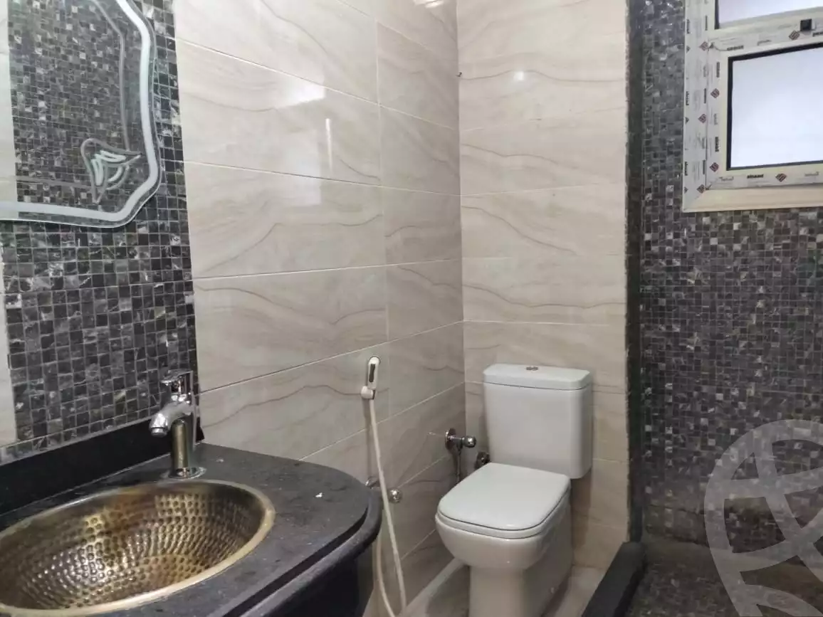 https://aqarmap.com.eg/en/listing/5888006-for-sale-cairo-el-sheikh-zayed-city-compounds-greens