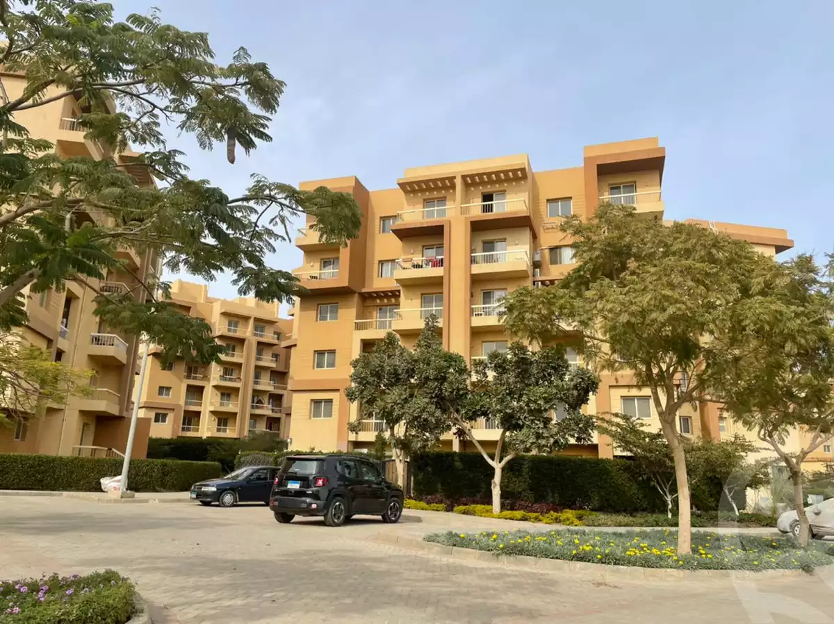 https://aqarmap.com.eg/en/listing/5888300-for-sale-cairo-6th-of-october-hadaeq-october-kmbwnd-fy-hdyq-ktwbr-shjr-ryzydns-y-jy-y-llttwyr