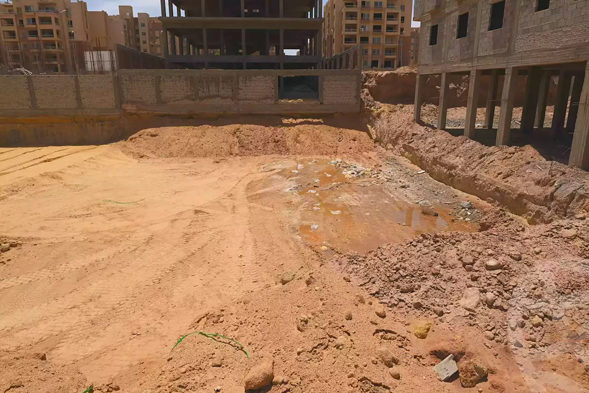 https://aqarmap.com.eg/ar/listing/5888533-for-sale-cairo-el-sheikh-zayed-city-lshykh-zyd-ljdyd-ridge-compound-al-oula