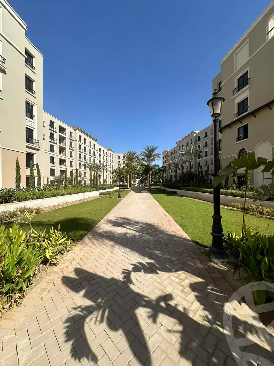 https://aqarmap.com.eg/en/listing/5889107-for-sale-cairo-el-sheikh-zayed-city-compounds-kmbwnd-fyldj-wyst-dr-llttwyr