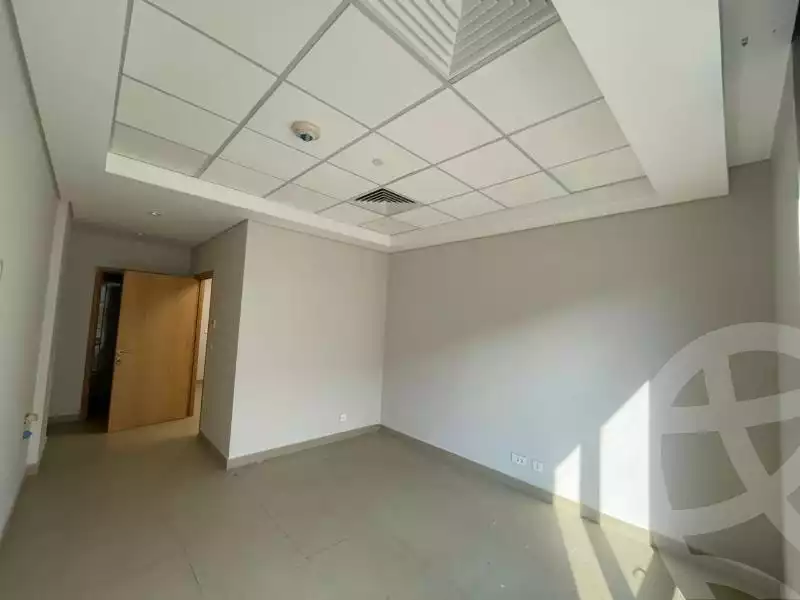https://aqarmap.com.eg/ar/listing/5889237-for-sale-cairo-el-sheikh-zayed-city-compounds-westown-medical-centre-sodic
