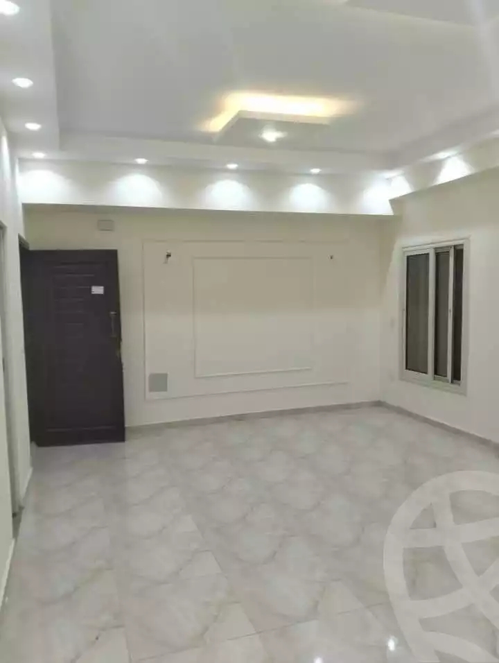https://aqarmap.com.eg/ar/listing/5889607-for-sale-cairo-mokattam-lhdb-l-ly-el-naforah-square