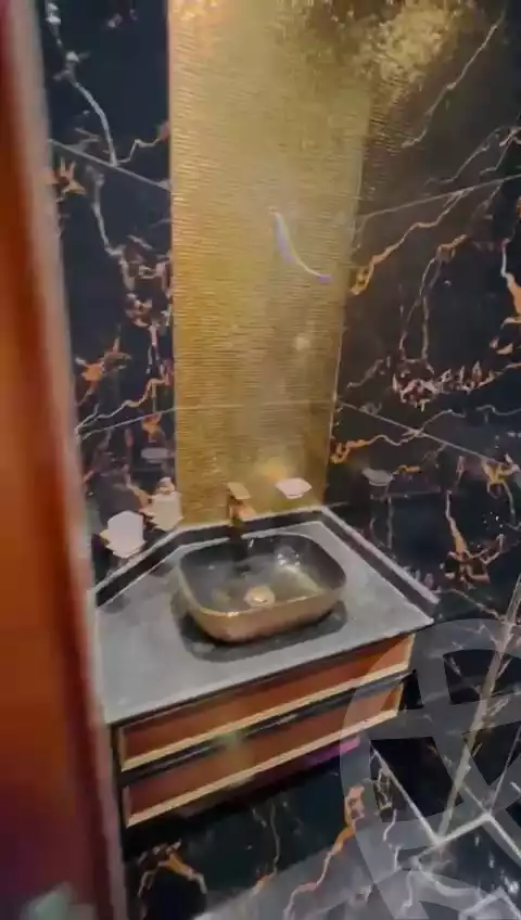 https://aqarmap.com.eg/en/listing/5889866-for-sale-cairo-el-mohandesen-lebnan-square