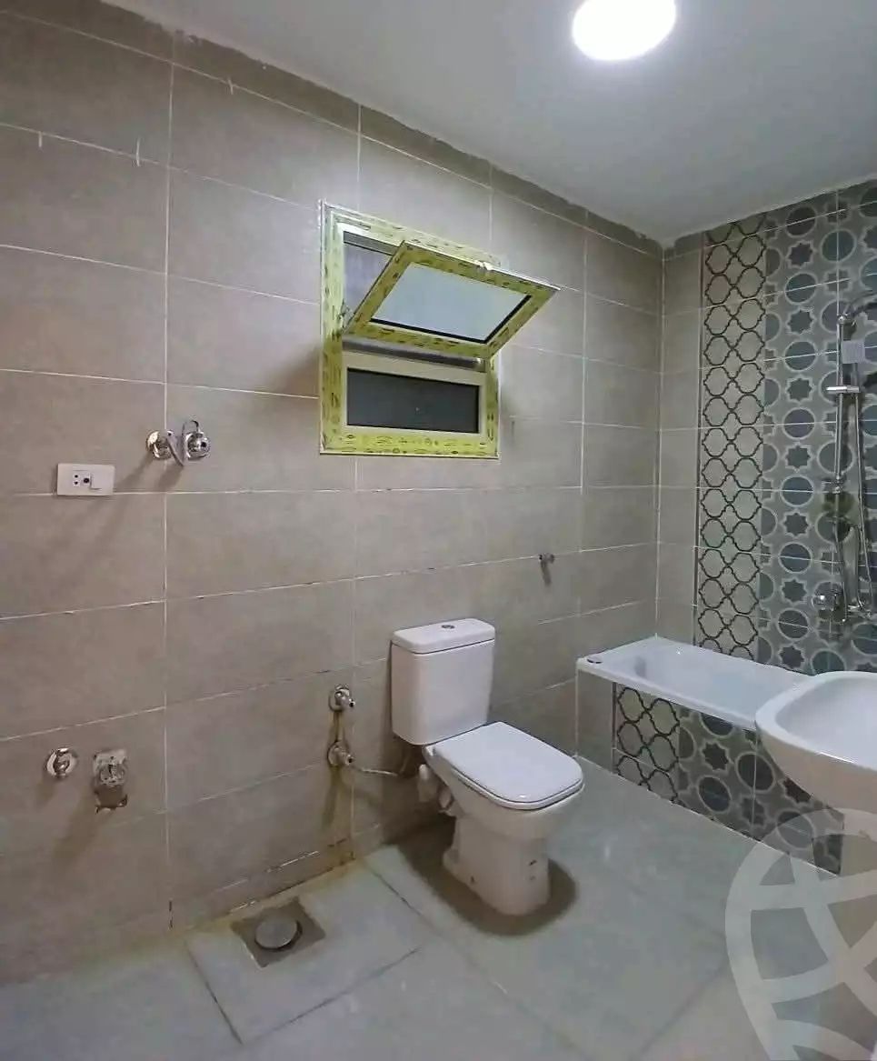 https://aqarmap.com.eg/en/listing/5890188-for-sale-alexandria-l-jmy-lbytsh-sabrin-st