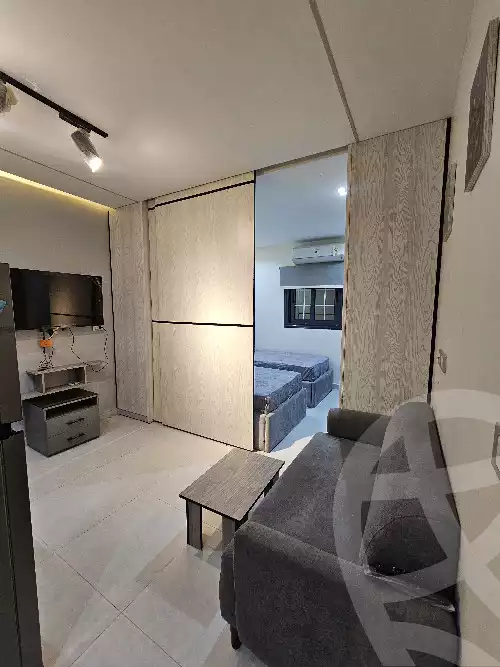 https://aqarmap.com.eg/ar/listing/5891094-for-sale-cairo-6th-of-october-el-ahyaa-neighborhood-1st-al-maahad