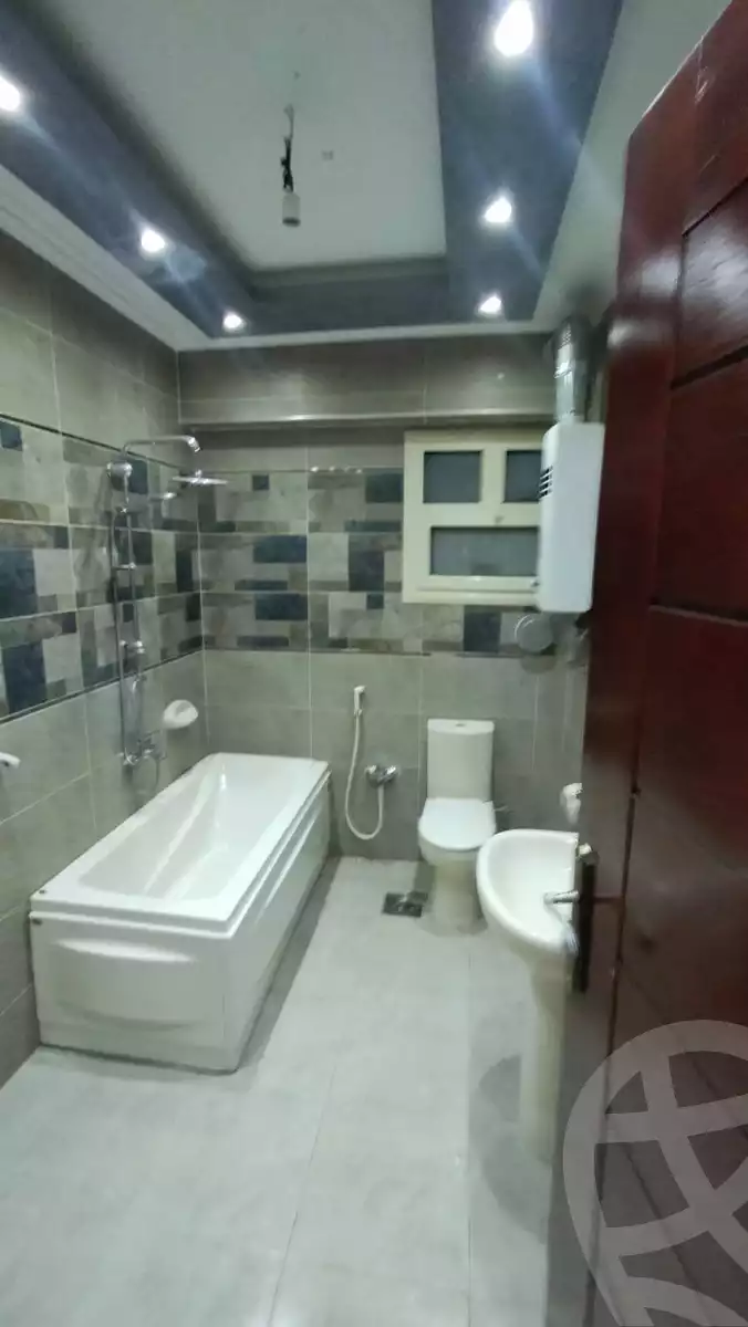 https://aqarmap.com.eg/en/listing/5891862-for-sale-cairo-helwan-helwan-el-sharkeya-el-maraghi-st