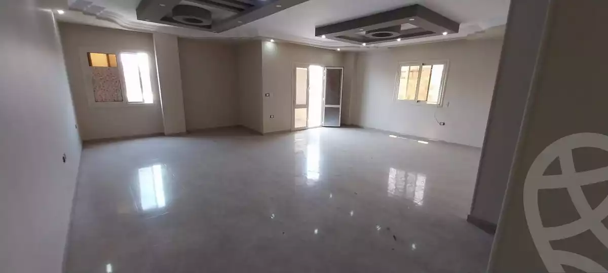 https://aqarmap.com.eg/ar/listing/5892079-for-rent-cairo-mokattam-lhdb-l-ly
