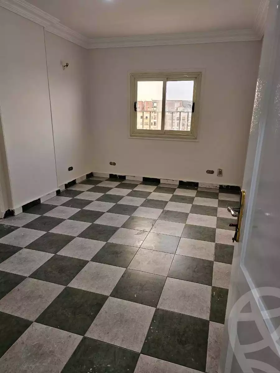 https://aqarmap.com.eg/ar/listing/5892112-for-rent-cairo-mokattam-lhdb-l-ly-shareaa-9