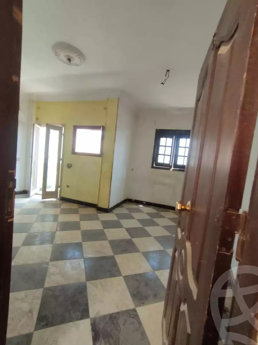 https://aqarmap.com.eg/ar/listing/5892232-for-sale-cairo-helwan-el-masaken-el-iqtsadeyah-ahmed-badawy-st