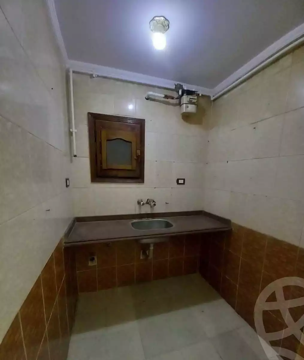 https://aqarmap.com.eg/ar/listing/5892862-for-sale-alexandria-l-jmy-lbytsh-al-samalehy-2-st