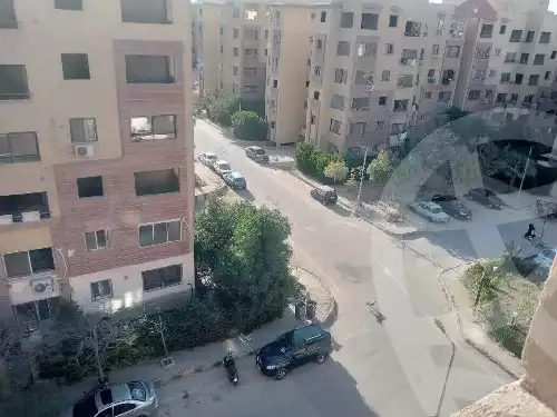 https://aqarmap.com.eg/ar/listing/5888267-for-sale-cairo-6th-of-october-hadaeq-october-kmbwnd-fy-hdyq-ktwbr-baet-el-masria