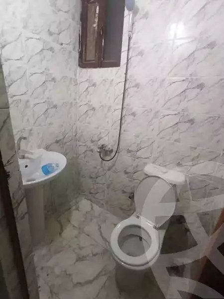 https://aqarmap.com.eg/en/listing/5893596-for-sale-qalyubia-el-khsos-el-rashah-st