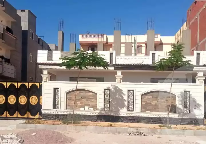 https://aqarmap.com.eg/en/listing/5893698-for-sale-alexandria-brj-l-rb-ljdyd