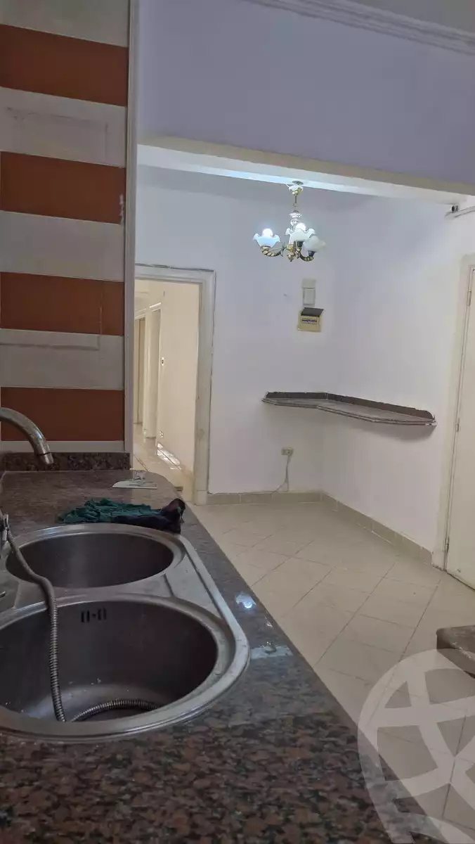 https://aqarmap.com.eg/en/listing/5895070-for-sale-alexandria-lauran