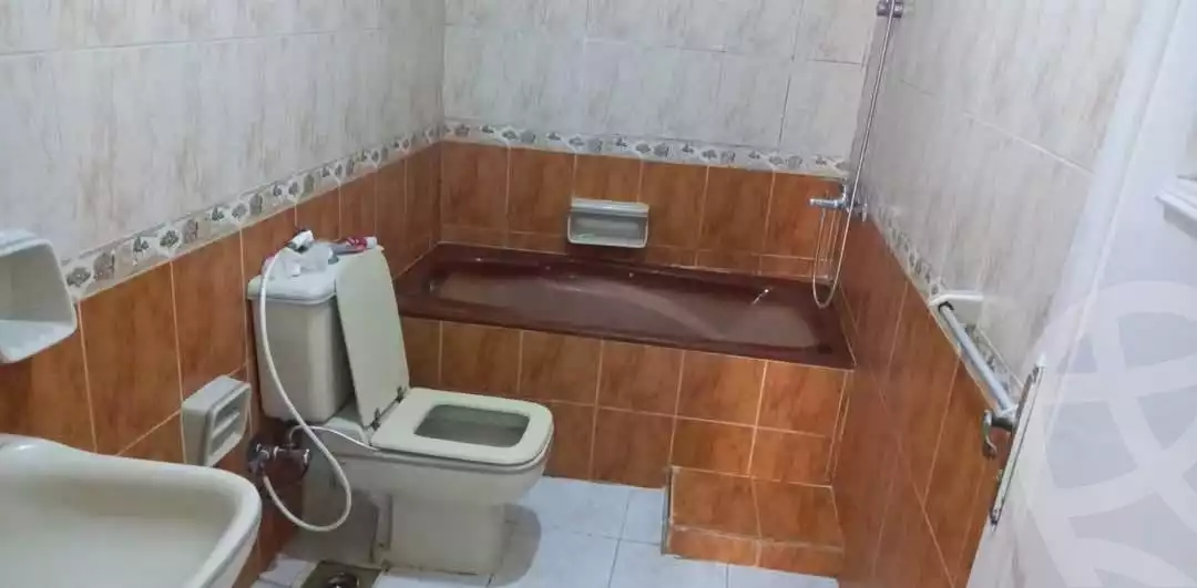 https://aqarmap.com.eg/ar/listing/5895088-for-sale-alexandria-bakoos