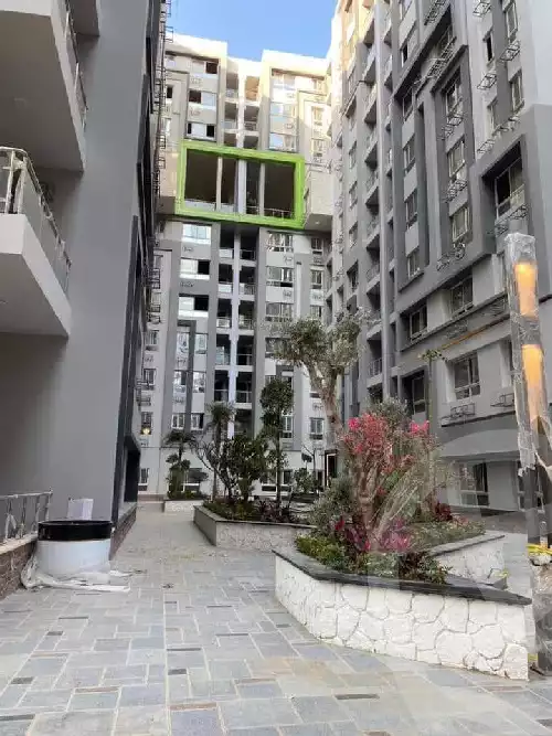 https://aqarmap.com.eg/en/listing/5895560-for-sale-cairo-mokattam-el-hadabah-el-wosta-compounds-next-point