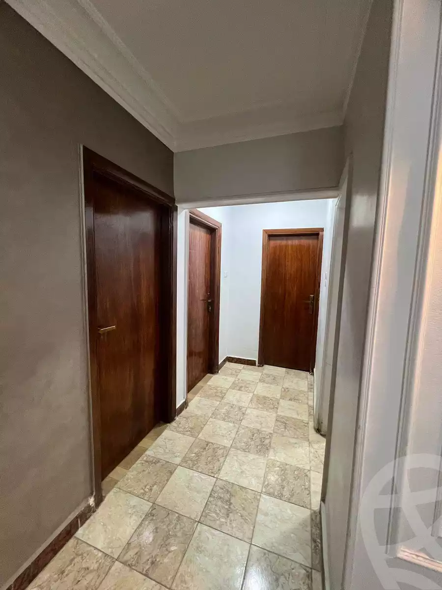 https://aqarmap.com.eg/en/listing/5895629-for-rent-cairo-mokattam-lhdb-l-ly-shareaa-9