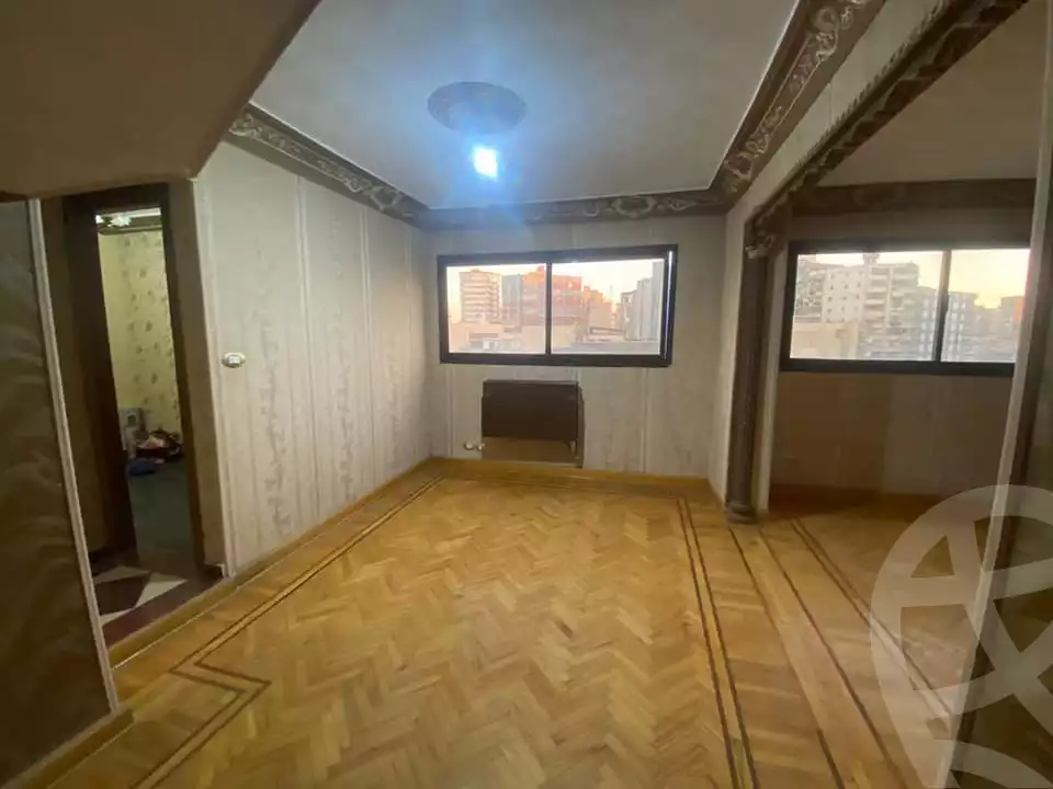 https://aqarmap.com.eg/en/listing/5896214-for-sale-alexandria-ganaklis