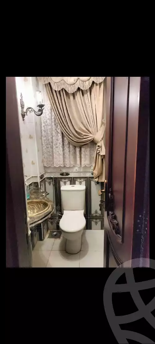 https://aqarmap.com.eg/en/listing/5894436-for-sale-gharbia-tanta-tanta-city-el-nahas-st