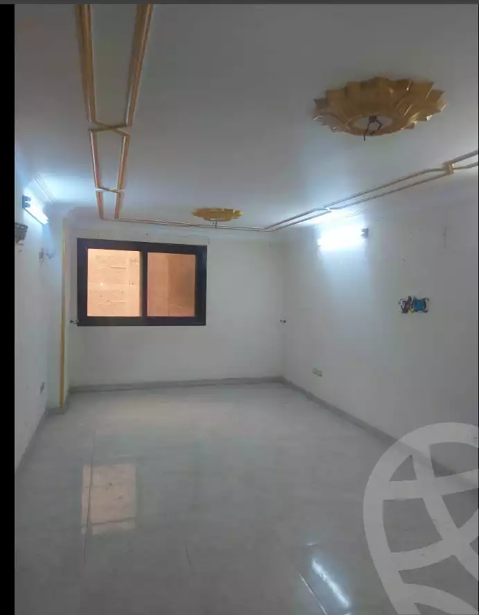 https://aqarmap.com.eg/en/listing/5897178-for-sale-cairo-helwan-helwan-el-sharkeya-mostafa-safwat-st