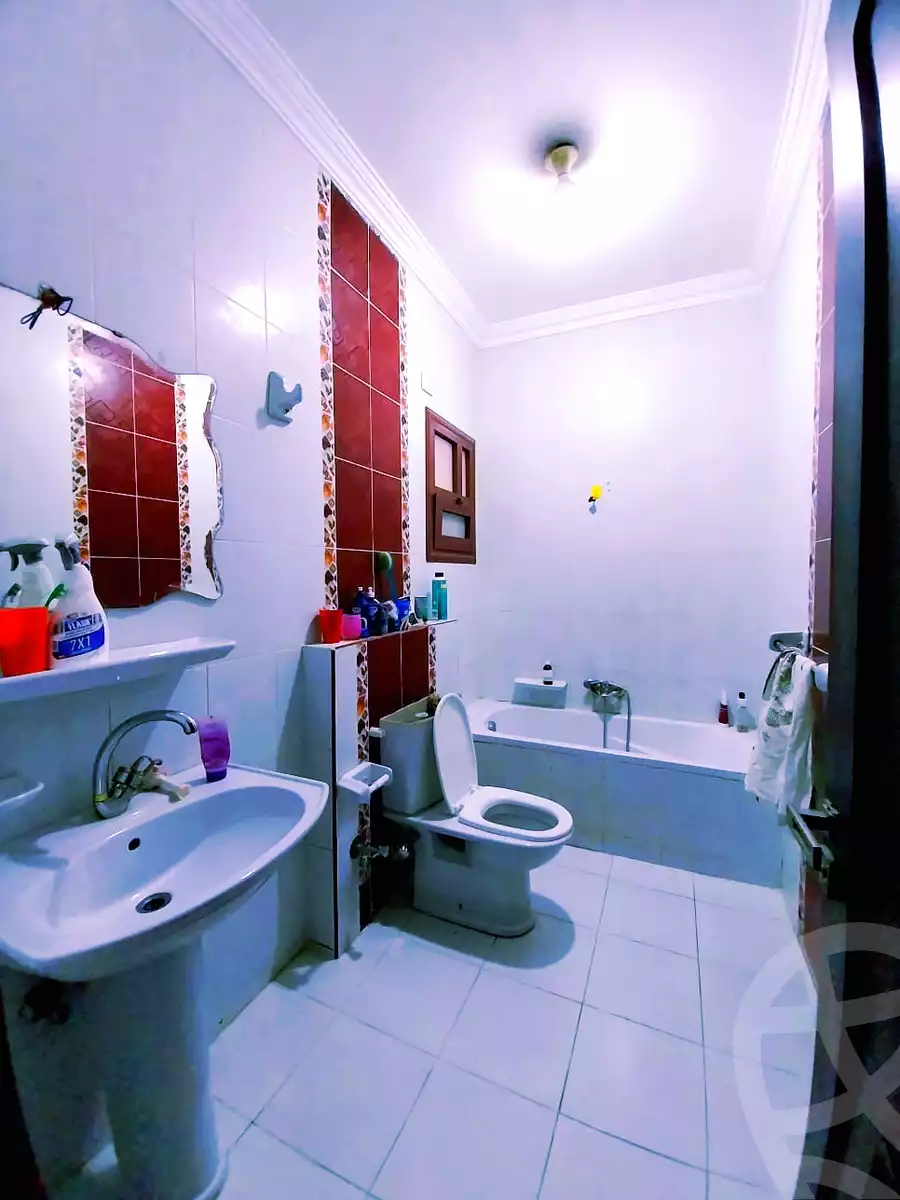https://aqarmap.com.eg/ar/listing/5897240-for-sale-cairo-el-sheikh-zayed-city-el-hay-el-khames-lhy-lkhms