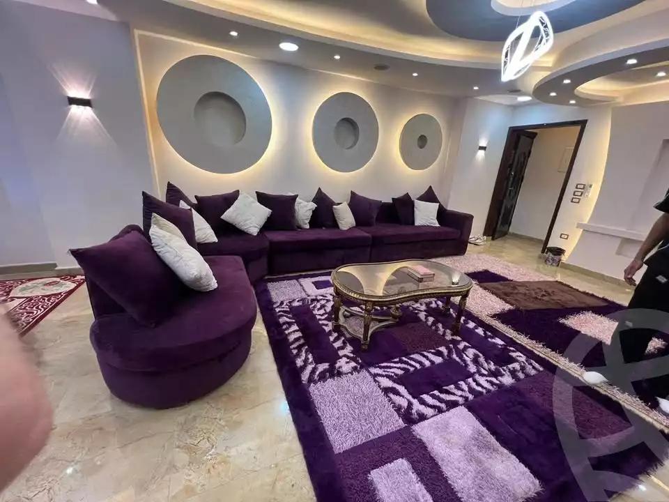 https://aqarmap.com.eg/ar/listing/5897422-for-rent-cairo-ain-shams-jsr-lswys